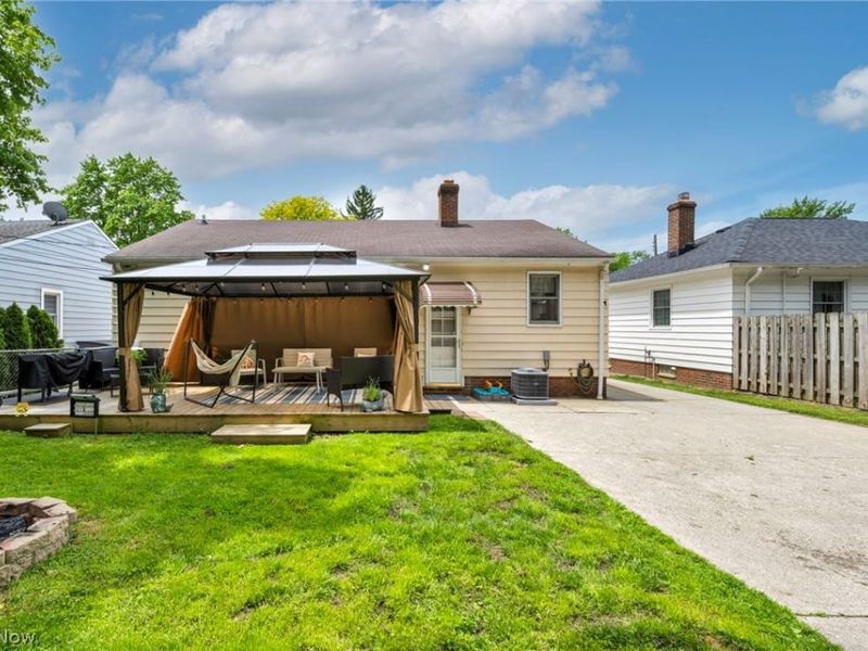 7241 Greenleaf Avenue , Parma, OH 44130 Photo 37