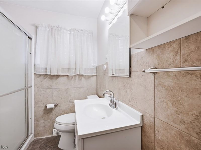 3195 Sunnybrooke Drive , Youngstown, OH 44511 Photo 20