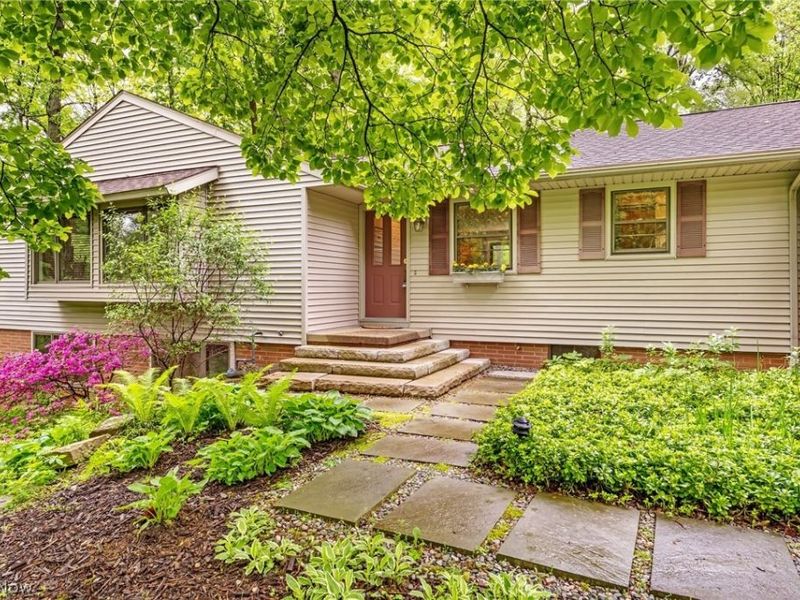 4587 Ranchwood Road , Akron, OH 44333 Photo 2
