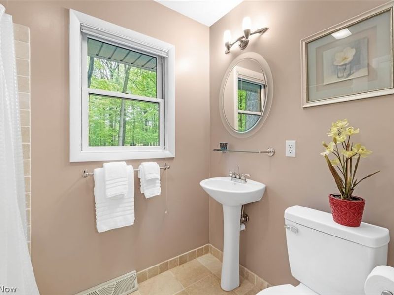 4587 Ranchwood Road, Akron, OH 44333 Photo 25
