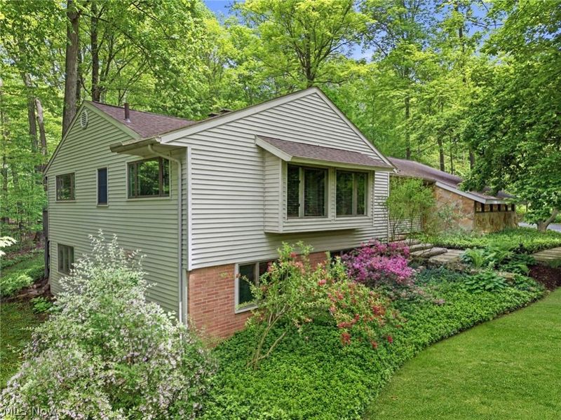 4587 Ranchwood Road, Akron, OH 44333 Photo 7