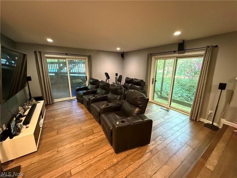 2252 Valley Wood Drive, Akron, OH 44333 Photo 25