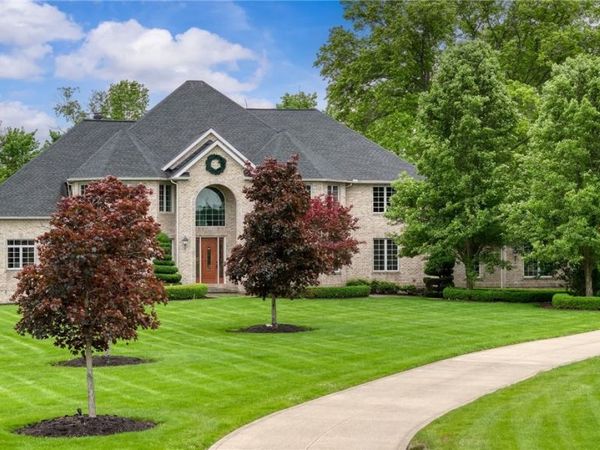 25067 Castlebar Court , Columbia Station, OH 44028