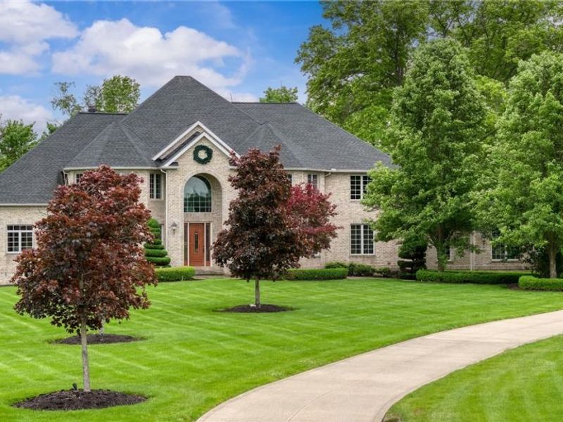 25067 Castlebar Court , Columbia Station, OH 44028 Photo 1