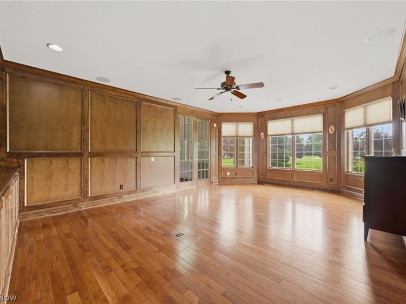 25067 Castlebar Court , Columbia Station, OH 44028 Photo 21