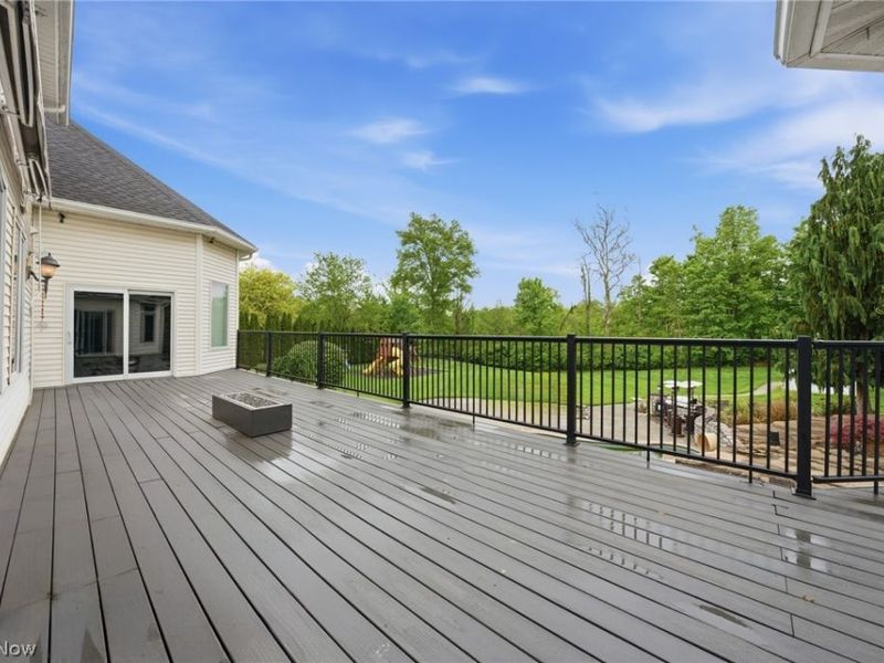 25067 Castlebar Court , Columbia Station, OH 44028 Photo 25