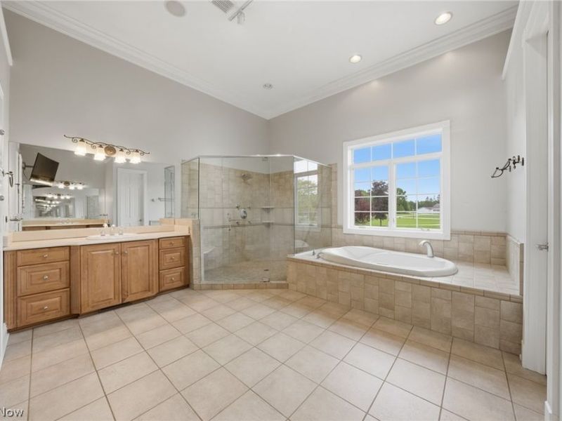 25067 Castlebar Court , Columbia Station, OH 44028 Photo 27