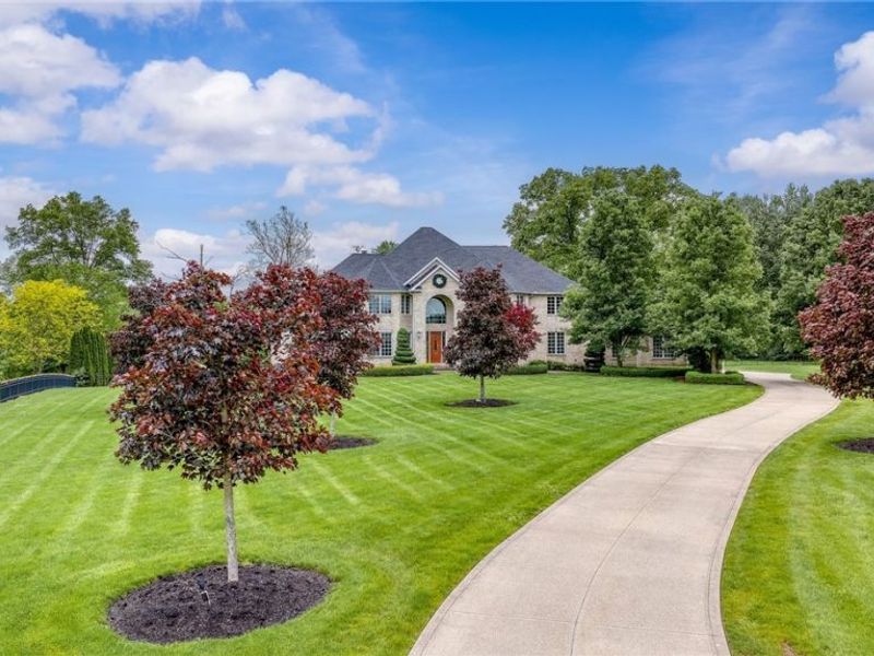 25067 Castlebar Court , Columbia Station, OH 44028 Photo 49