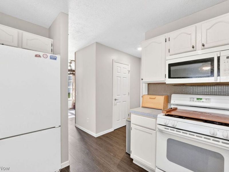 5646 Ridgeview Boulevard , North Ridgeville, OH 44039 Photo 17