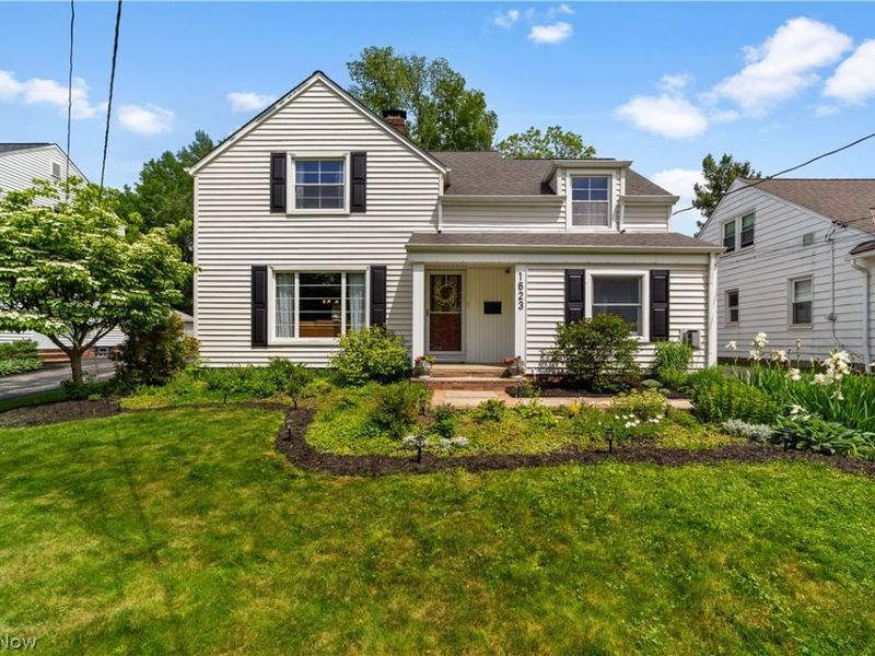 1623 Sunview Road , Lyndhurst, OH 44124 Photo 1
