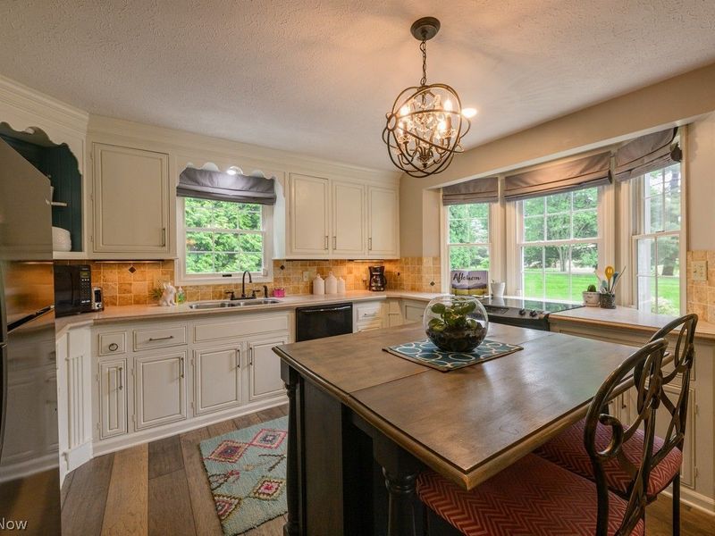 9864 Beryl Street NW, Canal Fulton, OH 44614 Photo 7