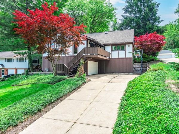 29248 Armadale Avenue , Wickliffe, OH 44092