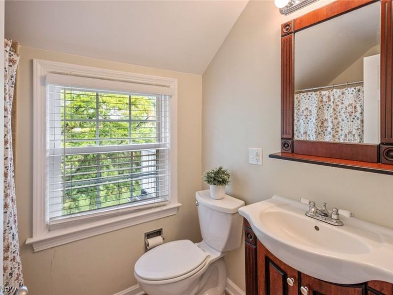 3701 Tolland Road , Shaker Heights, OH 44122 Photo 22