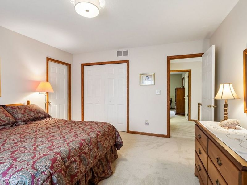 285 Brookpoint Circle, Wadsworth, OH 44281 Photo 16