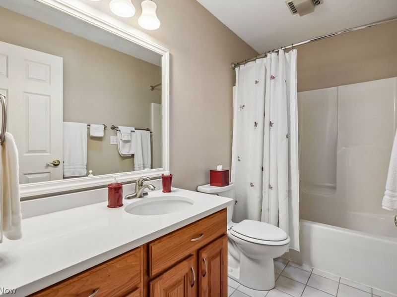 285 Brookpoint Circle, Wadsworth, OH 44281 Photo 19