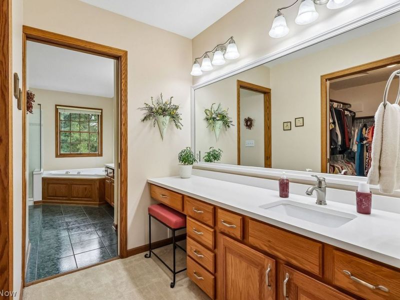 285 Brookpoint Circle, Wadsworth, OH 44281 Photo 30