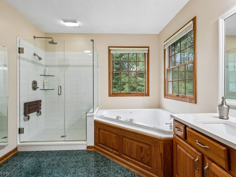 285 Brookpoint Circle, Wadsworth, OH 44281 Photo 31
