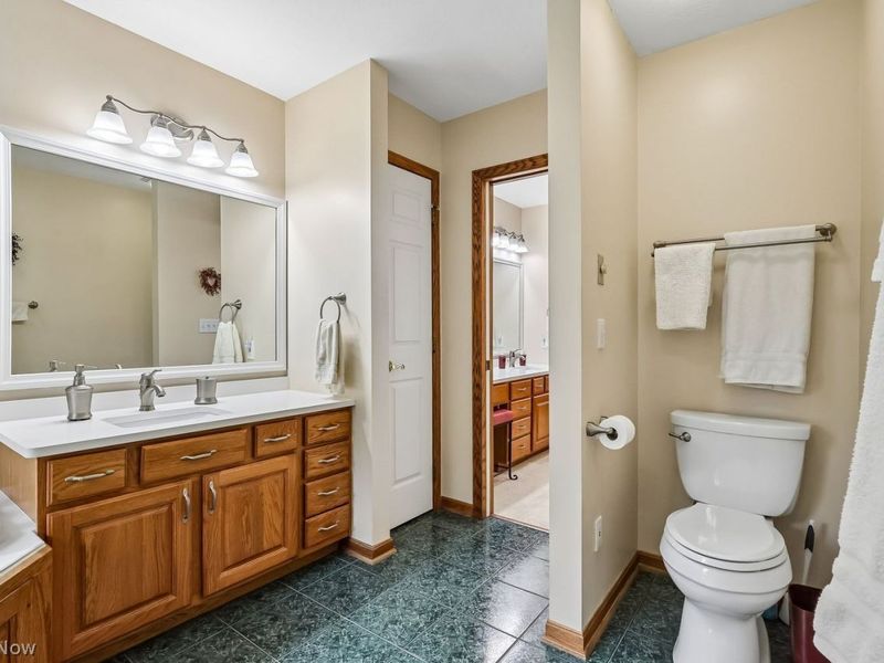 285 Brookpoint Circle, Wadsworth, OH 44281 Photo 34