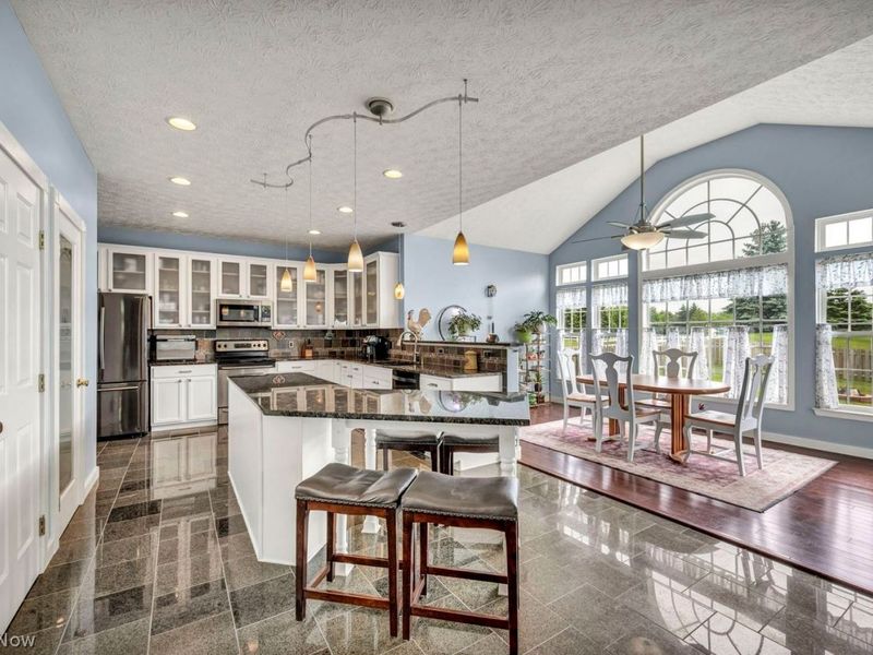 5953 Triple Crown Drive , Medina, OH 44256 Photo 11