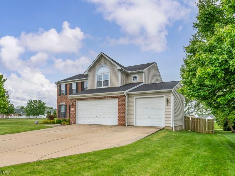 5953 Triple Crown Drive , Medina, OH 44256 Photo 4