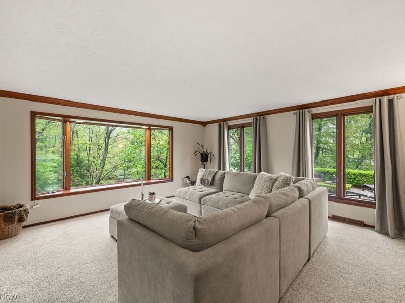 29205 Wolf Road , Bay Village, OH 44140 Photo 5