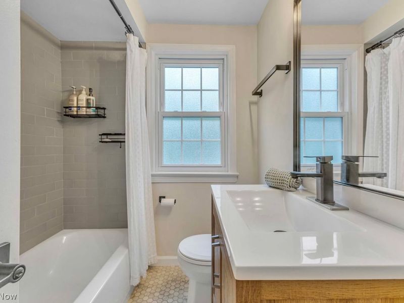 29008 Osborn Road , Bay Village, OH 44140 Photo 23