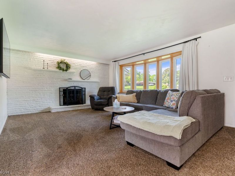 910 Citadel Avenue NW, Massillon, OH 44646 Photo 3