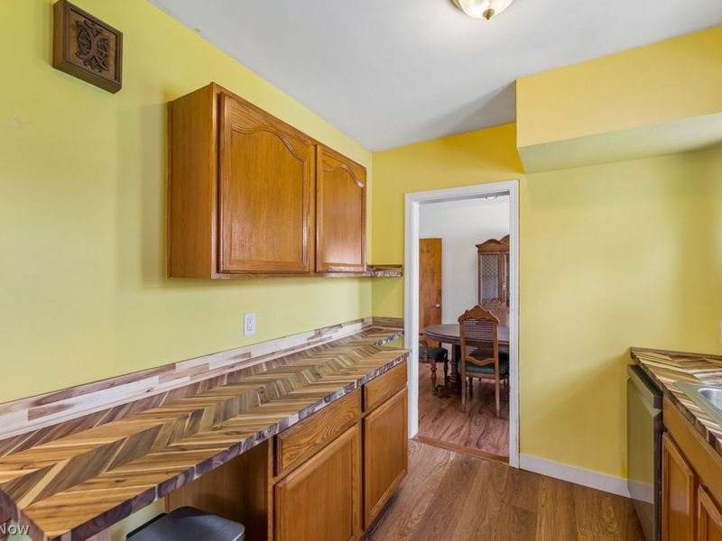 590 Bell Avenue , Elyria, OH 44035 Photo 12