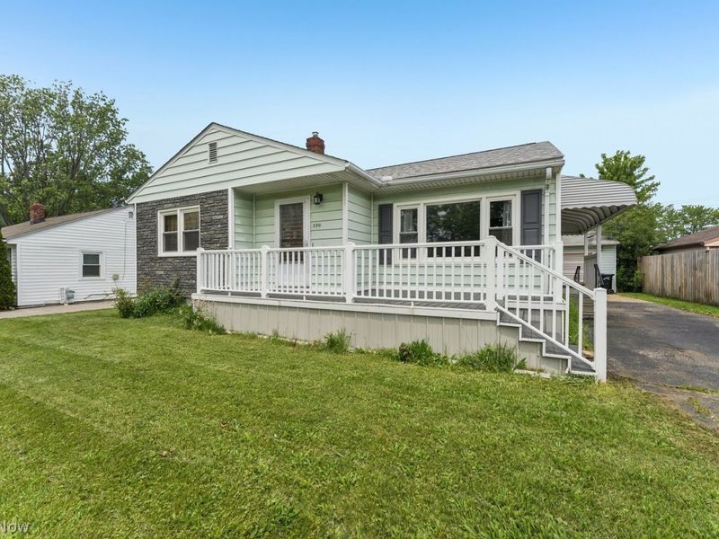 590 Bell Avenue , Elyria, OH 44035 Photo 2