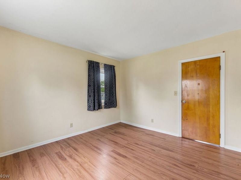 590 Bell Avenue , Elyria, OH 44035 Photo 22