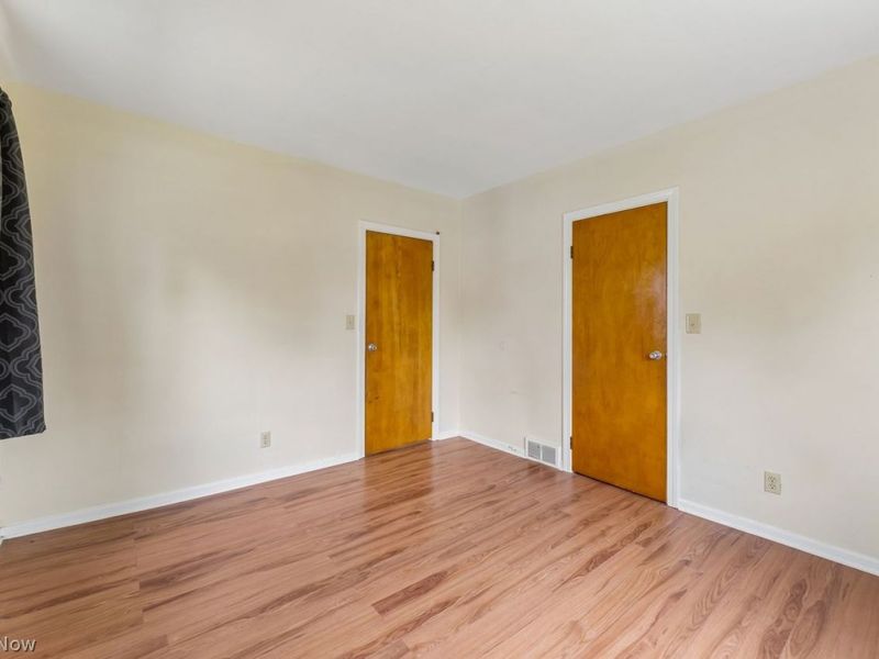 590 Bell Avenue , Elyria, OH 44035 Photo 23