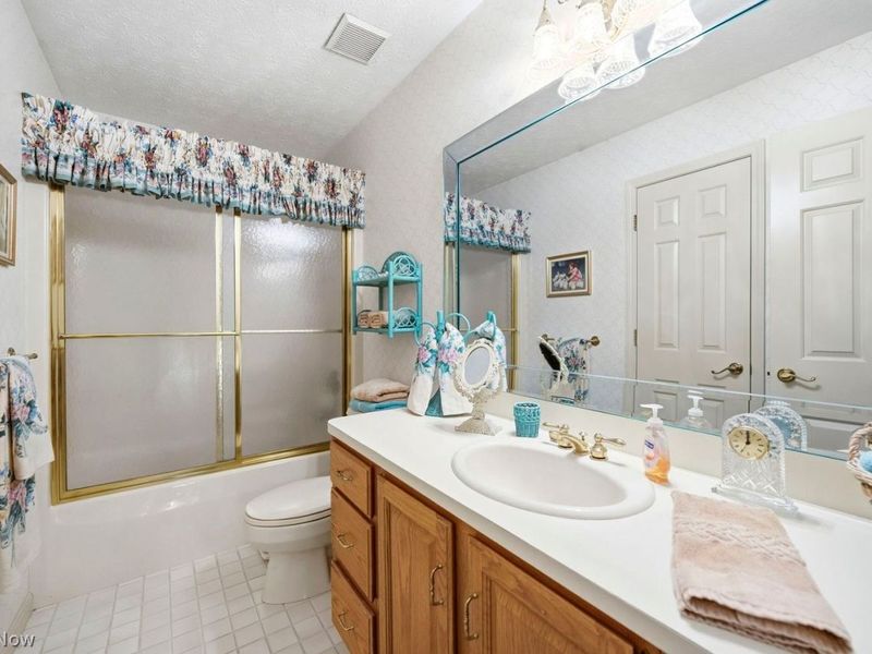15115 Hemlock Point Road, Chagrin Falls, OH 44022 Photo 33