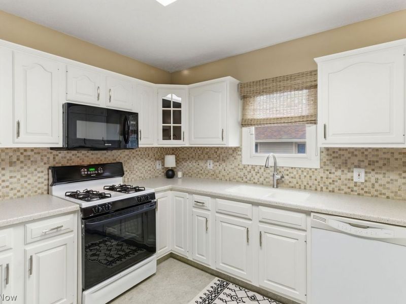 26926 First Street , Westlake, OH 44145 Photo 12