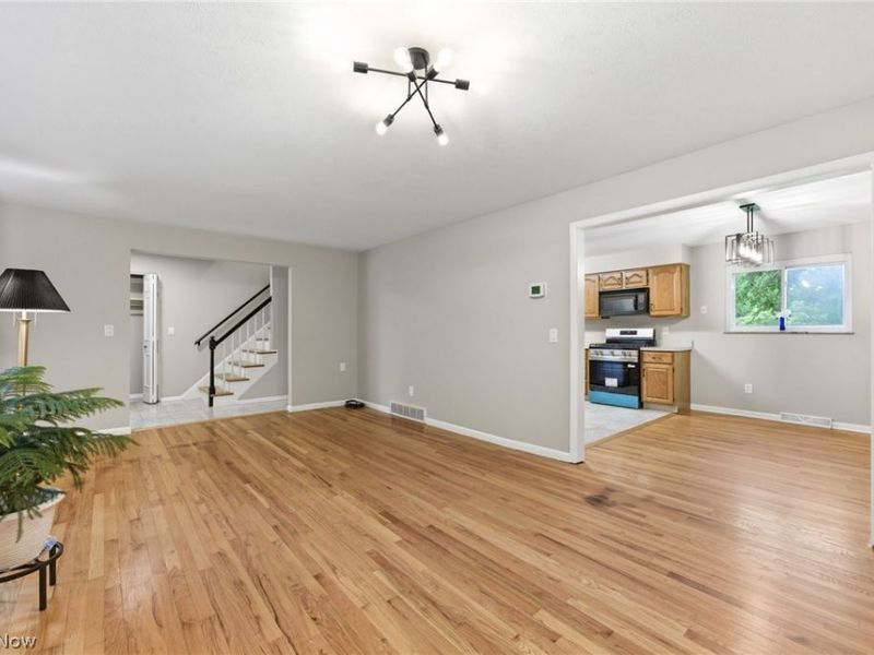 29595 Westminster Drive, North Olmsted, OH 44070 Photo 8