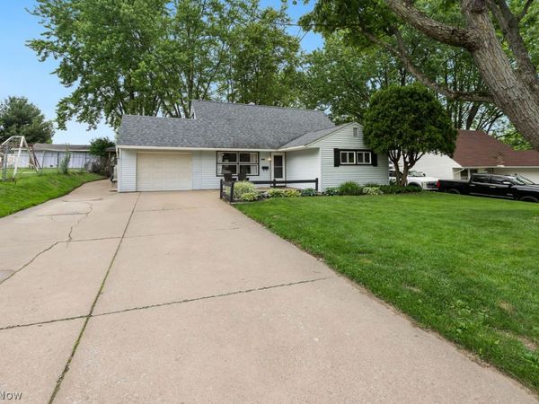 3917 Arnold Avenue NW, Canton, OH 44709