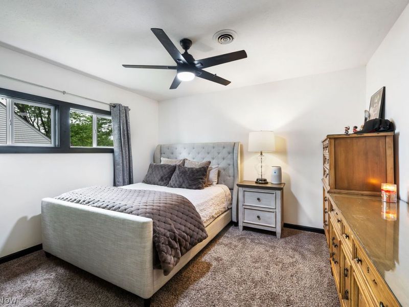 3917 Arnold Avenue NW, Canton, OH 44709 Photo 10