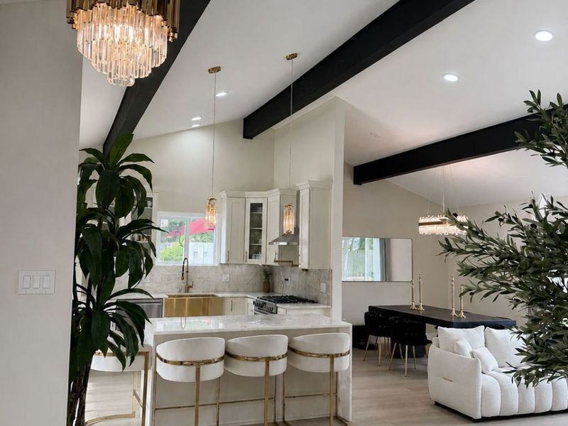 6137 Sherwood Drive , North Olmsted, OH 44070 Photo 4