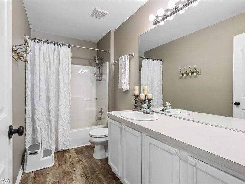 36616 Haverford Place , Avon, OH 44011 Photo 25