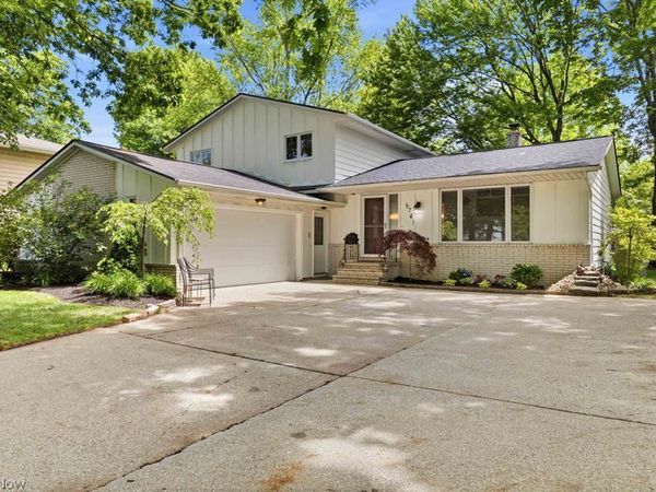 6741 Duneden Avenue , Solon, OH 44139