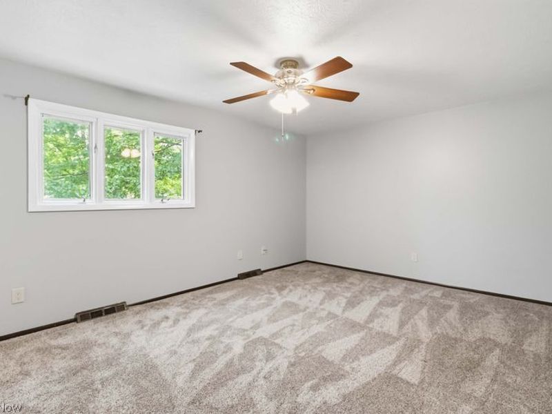 6741 Duneden Avenue, Solon, OH 44139 Photo 18