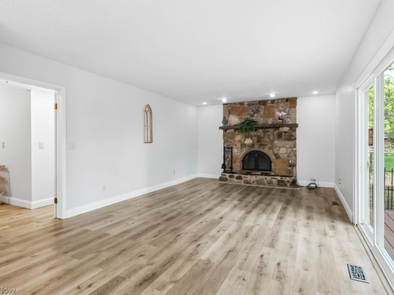 6741 Duneden Avenue, Solon, OH 44139 Photo 9