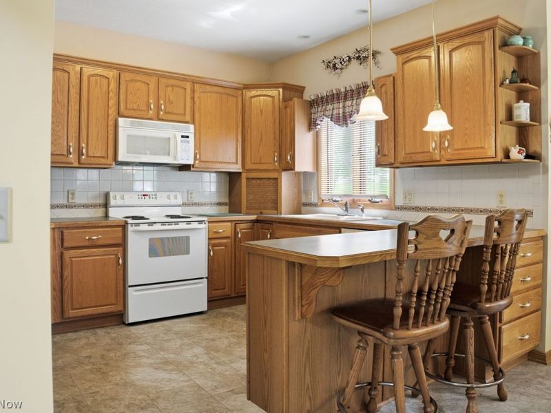 2430 University Drive SE, Massillon, OH 44646 Photo 13