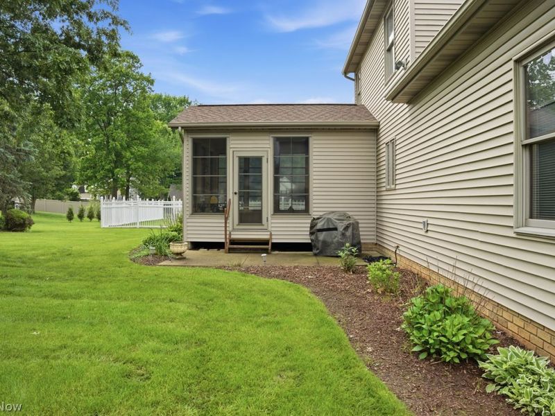 2430 University Drive SE, Massillon, OH 44646 Photo 2