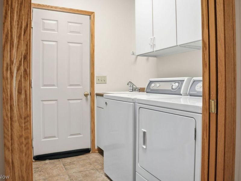 2430 University Drive SE, Massillon, OH 44646 Photo 20