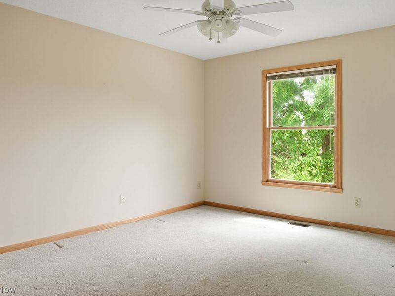2430 University Drive SE, Massillon, OH 44646 Photo 33