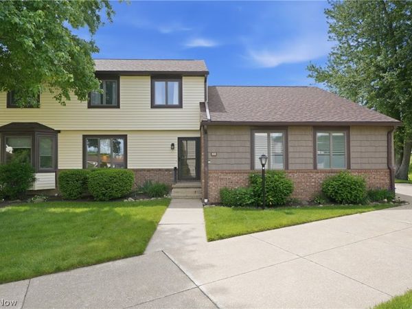 33 Picadilly Court , Kent, OH 44240