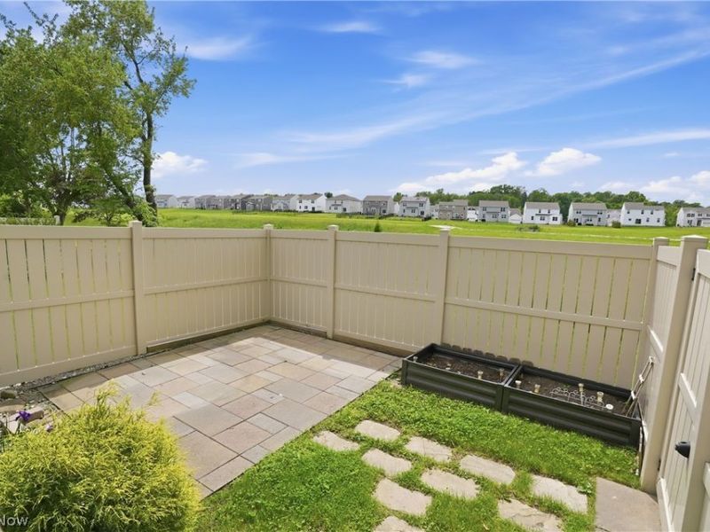 33 Picadilly Court , Kent, OH 44240 Photo 24