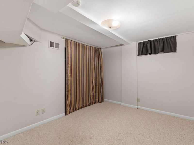 Canton, OH 44709 Photo 22