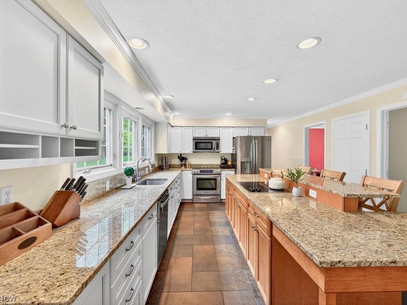 1445 Kingsway Drive , Westlake, OH 44145 Photo 15