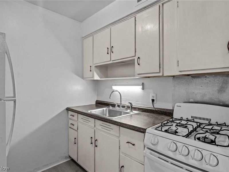 3030 S Moreland Boulevard , Unit 2, Cleveland, OH 44120 Photo 10